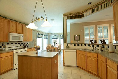 16415 Northumberland Dr, Houston, TX 77095 - photo 6