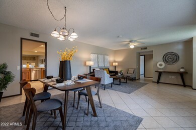 17626 N Hitching Post Dr, Sun City, AZ 85373 - photo 7