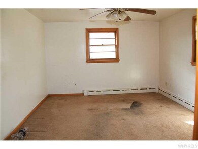 1431 Birch Dr, North Tonawanda, NY 14120 - photo 3