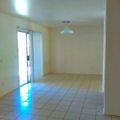 12618 W Verde dining