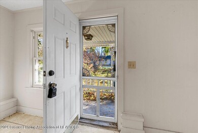 2008 Ray St, Lansing, MI 48910 - photo 3