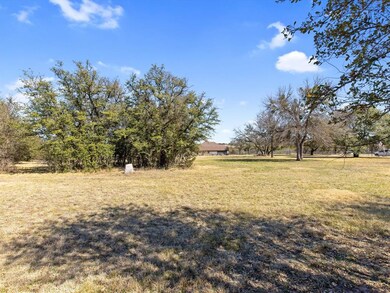 401 Yukon Ct, Weatherford, TX 76087 - photo 3