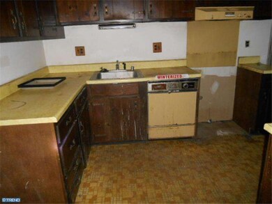 601 Chatham Rd, Somerdale, NJ 08083 - photo 4