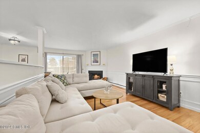 76 Maple Tree Ave unit 3, Stamford, CT 06906 - photo 4
