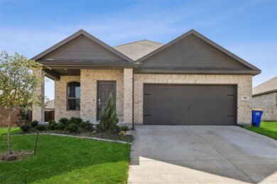 709 Hackamore St, White Settlement, TX 76108 - photo 4
