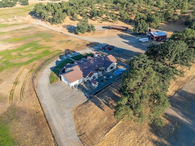 15775 Red Bank Rd, Red Bluff, CA 96080 - photo 4