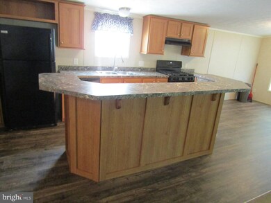 4751 TRLR J Flanders Ln, Harwood, MD 20776 - photo 7