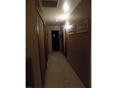 4109 Talbot Ln, Lorain, OH 44055 - photo 4