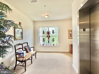 1023 Creekside Dr unit A121, Brookhaven, PA 19015 - photo 3