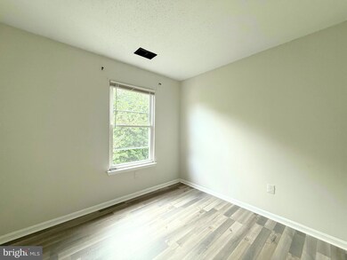 11504 Aldburg Way, Germantown, MD 20876 - photo 7