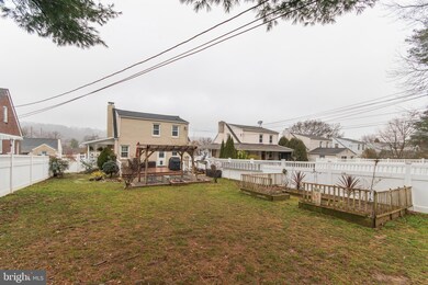 1502 Stirling St, Coatesville, PA 19320 - photo 5