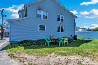 609 S Main St unit 611, Old Forge, PA 18518 - photo 4