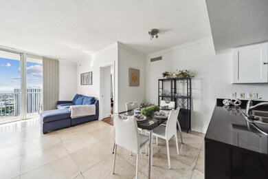 1750 N Bayshore Dr unit 4315, Miami, FL 33132 - photo 4