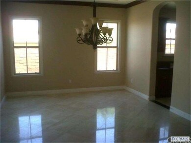 Formal Dining