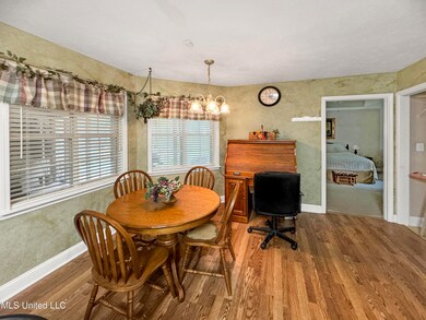 Breakfast room