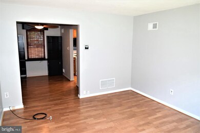 410 Main St unit 3, Laurel, MD 20707 - photo 2