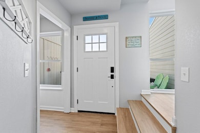 1405 Tina Dr unit E, Navarre, FL 32566 - photo 3