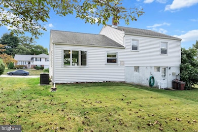 388 Westfield Dr, Broomall, PA 19008 - photo 5