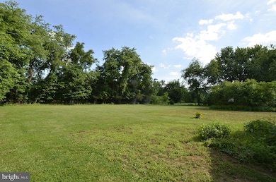 201 Ida Loop Rd, Luray, VA 22835 - photo 2