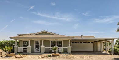 02 Exterior Front