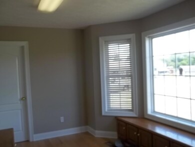 994 Bethlehem Church Rd, Shelbyville, TN 37160 - photo 7