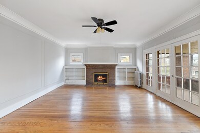 1651 Atkinson 2nd Floor-3