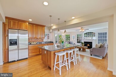 11112 Ardwick Dr, Rockville, MD 20852 - photo 7