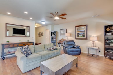 2890 SW 49th St, Redmond, OR 97756 - photo 4