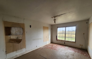 7662 NW County Road 1300, Barry, TX 75102 - photo 6