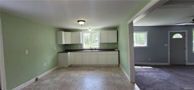 643 Wardell Ave, North Tonawanda, NY 14120 - photo 4