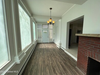 1114 Union St unit 1, Schenectady, NY 12308 - photo 4