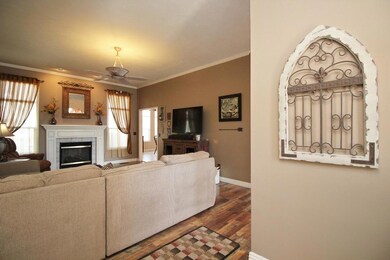 825 Rippling Creek Rd, Nixa, MO 65714 - photo 5