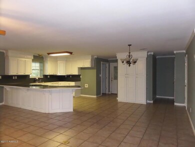 Kitchen_Dining Area