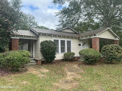 429 1st Ave NE, Magee, MS 39111 - photo 2