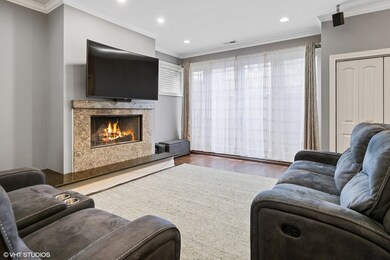 6216 N Fairfield Ave unit G, Chicago, IL 60659 - photo 3