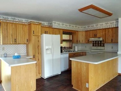 W10111 Cth J, Deerbrook, WI 54424 - photo 5