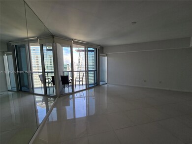 Icon Brickell Tower 1 unit 4908, Miami, FL 33131 - photo 3