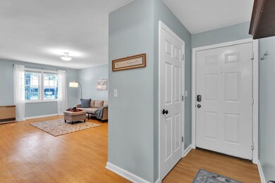 53 Twin Oaks Terrace, South Burlington, VT 05403 - photo 5