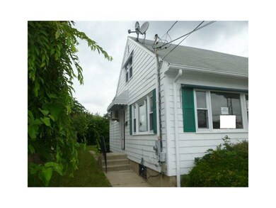 519 Laurel Hill Ave, Cranston, RI 02920 - photo 5