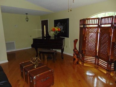 2016-06-14 Living Room