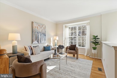 4126 Grover Glen Ct, Fairfax, VA 22030 - photo 6