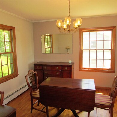 189 Waterman Cir, Saint Johnsbury, VT 05819 - photo 6