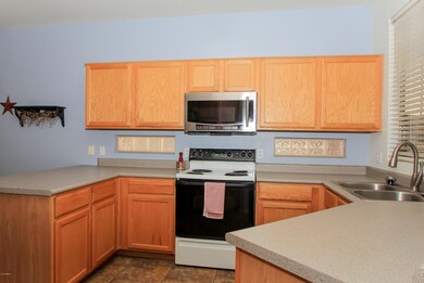 2028 N 30th St, Mesa, AZ 85213 - photo 3