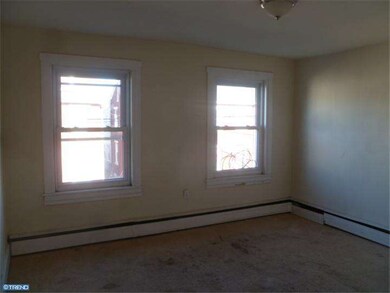 404 Walnut St, Pottstown, PA 19464 - photo 3