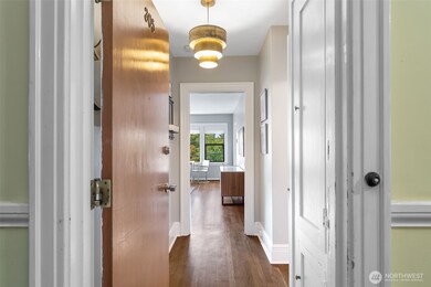 1136 13th Ave unit 305, Seattle, WA 98122 - photo 2