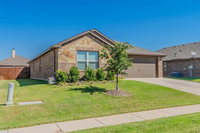 1004 Deer Valley Dr, Weatherford, TX 76087 - photo 2