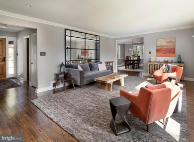 812 Gatemore Rd, Bryn Mawr, PA 19010 - photo 4