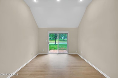 4 Cooper Ct, Freehold, NJ 07728 - photo 7