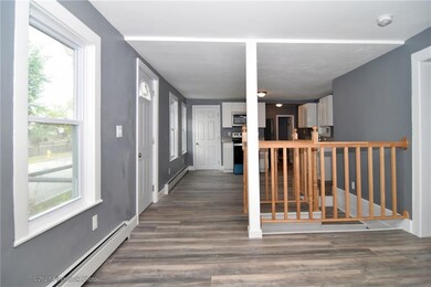 727 Roosevelt Ave, Pawtucket, RI 02860 - photo 7