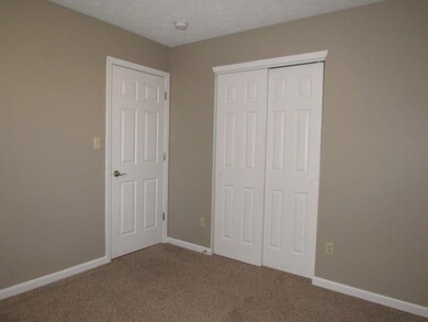 3149 Monterey Dr, Whiteland, IN 46184 - photo 6